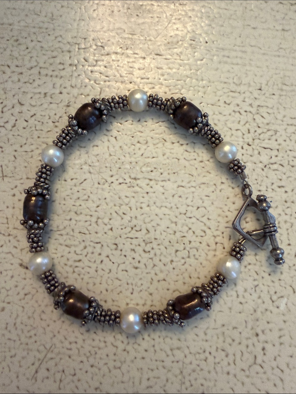Pearl & chocolate brown stone bracelet